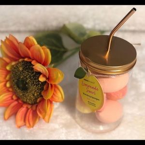 Lemonade Swirl Sponges